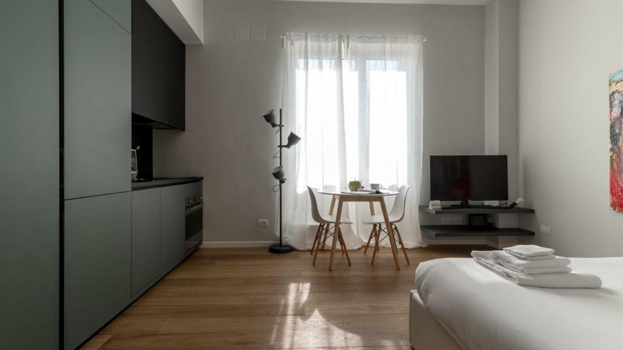Italianway - Corso Garibaldi 72/1 Studio Милан Экстерьер фото